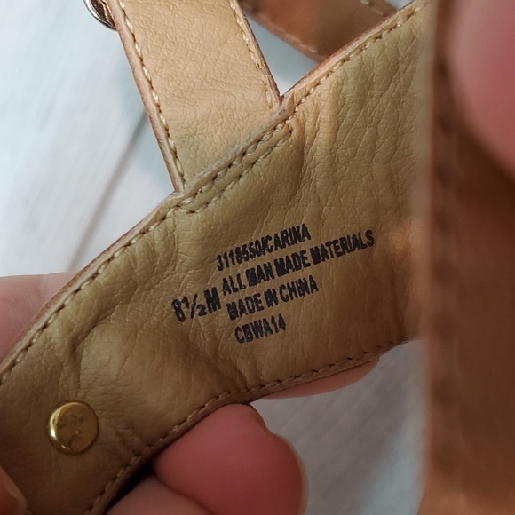 Euro By Sofft Womens Arina Comfort Sandals T strap Sandals Flats shoes sz 8.5 M - Picture 11 of 12